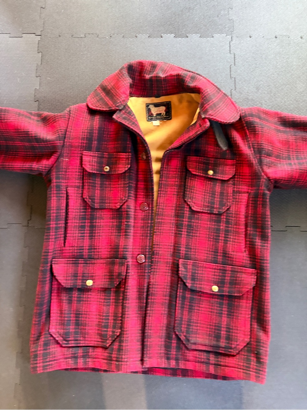 Vintage Woolrich Men’s Red Plaid Button Jacket with Contrast Lining